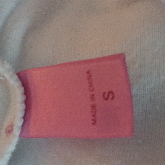 Y2K PINK brand Victoria's Secret Great Condition Terry cloth very soft an cozy. - Picture 5 of 8